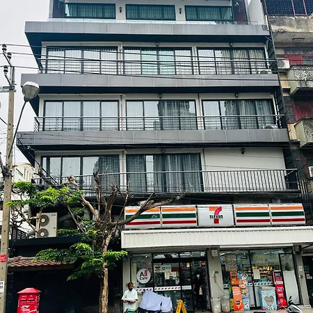 New Ekamai Thonglor Luxury Home Near 711, Bts, Mall Bangkok Exterior foto